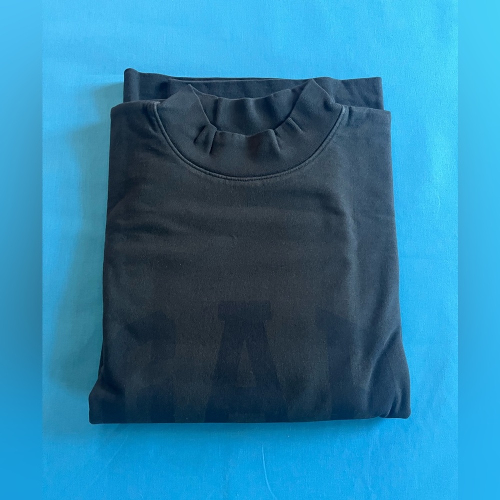 Yeezy Gap Crop Dove